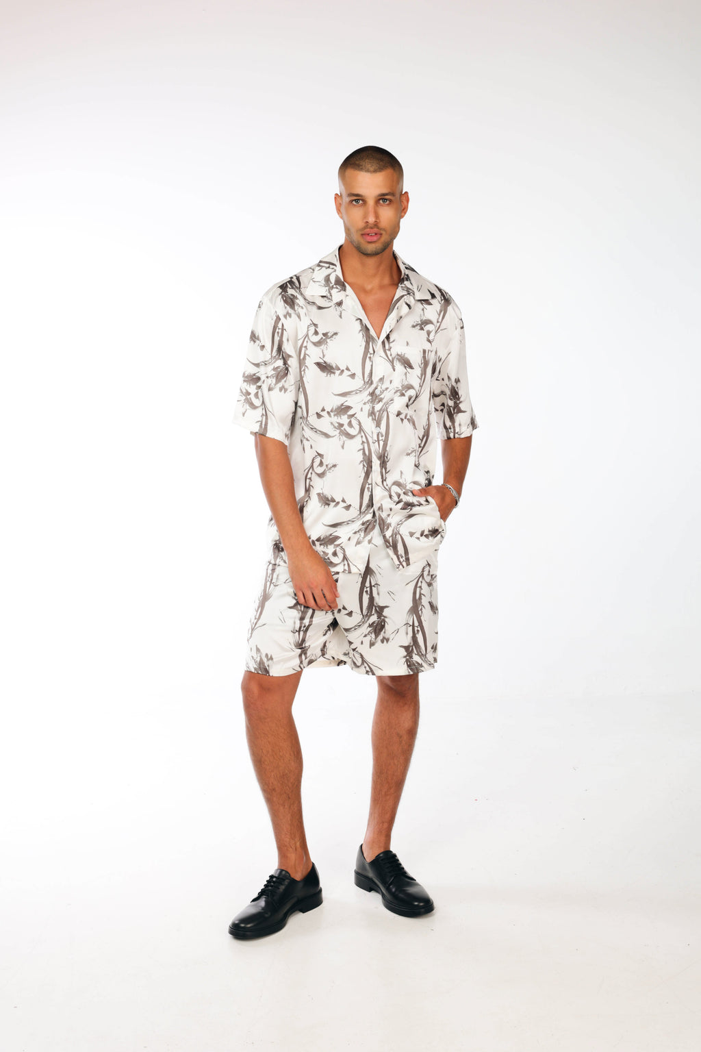 White Black Short