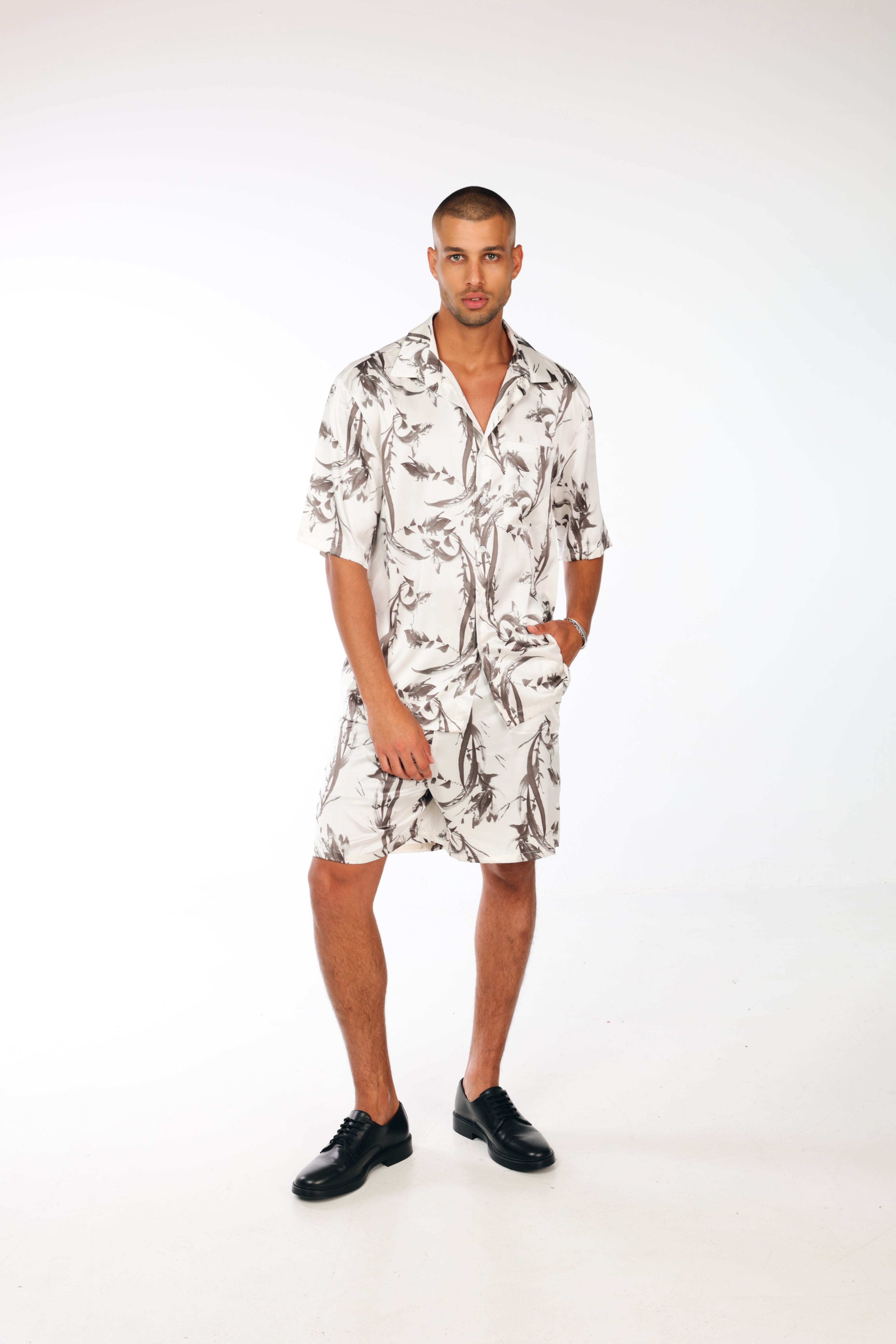 White Black Short