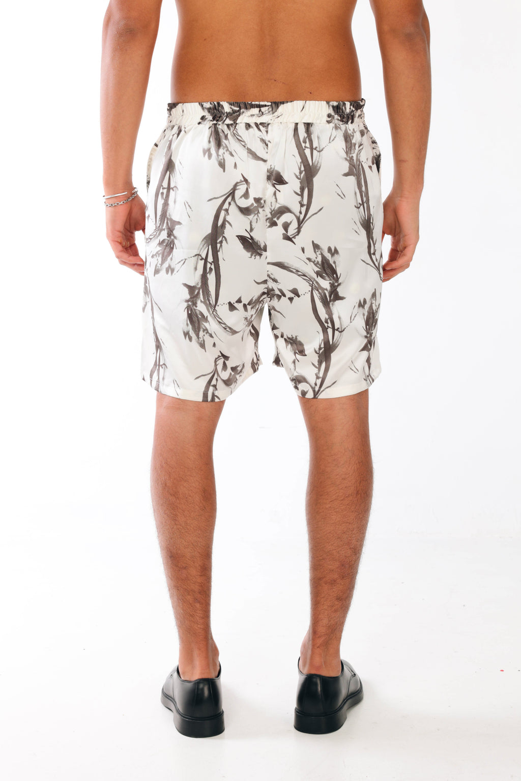 White Black Short