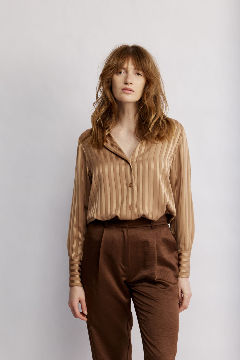 Carla Pants Brown detail