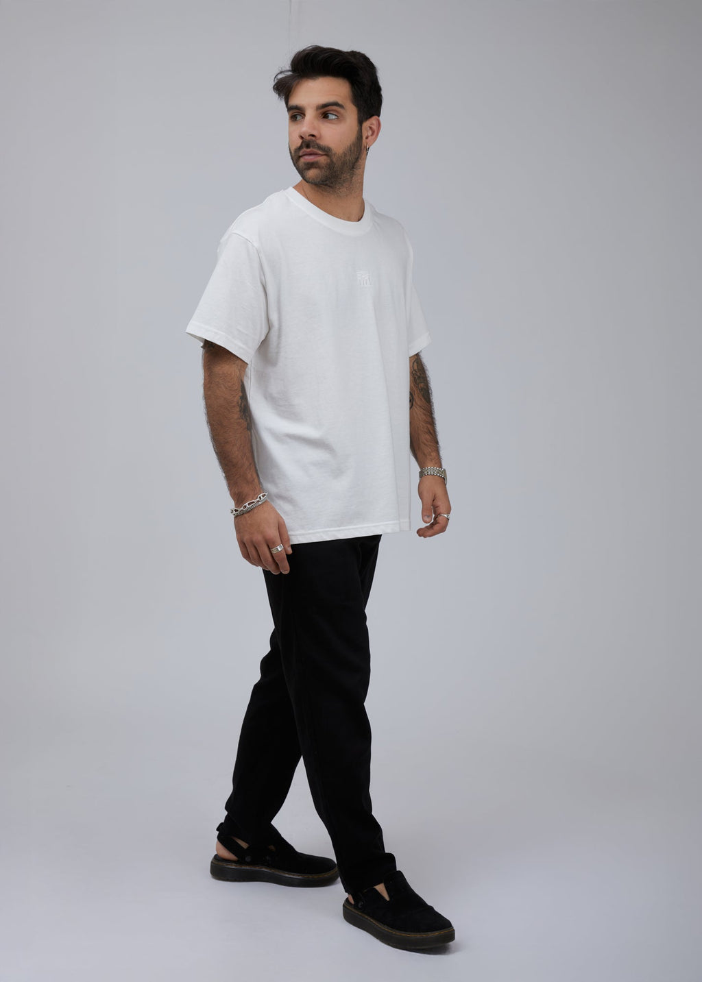 White Mantra T