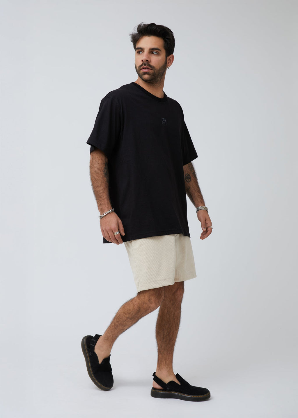 Black Mantra T