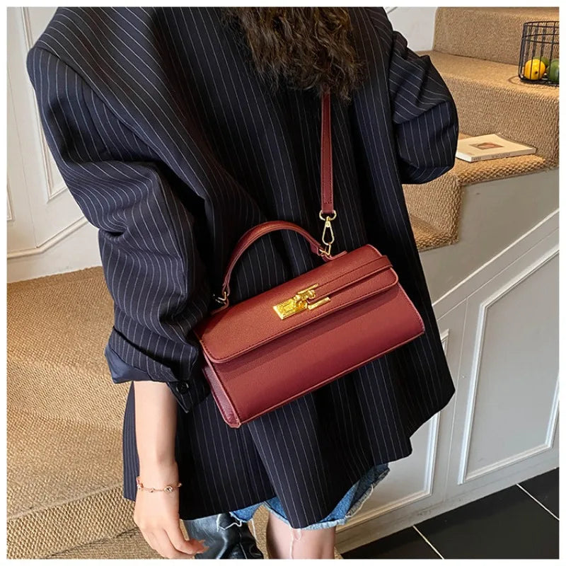 Women's new handbag, small square bag, elegant personality, high-end sense, single shoulder crossbody bag