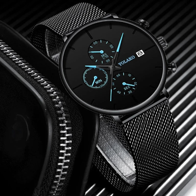 The men's watch with a light luxury steel band exudes a simple and elegant, retro and high-end style for workplace commuting