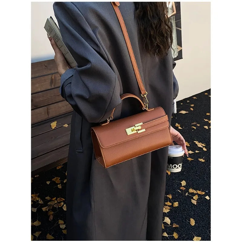 Women's new handbag, small square bag, elegant personality, high-end sense, single shoulder crossbody bag
